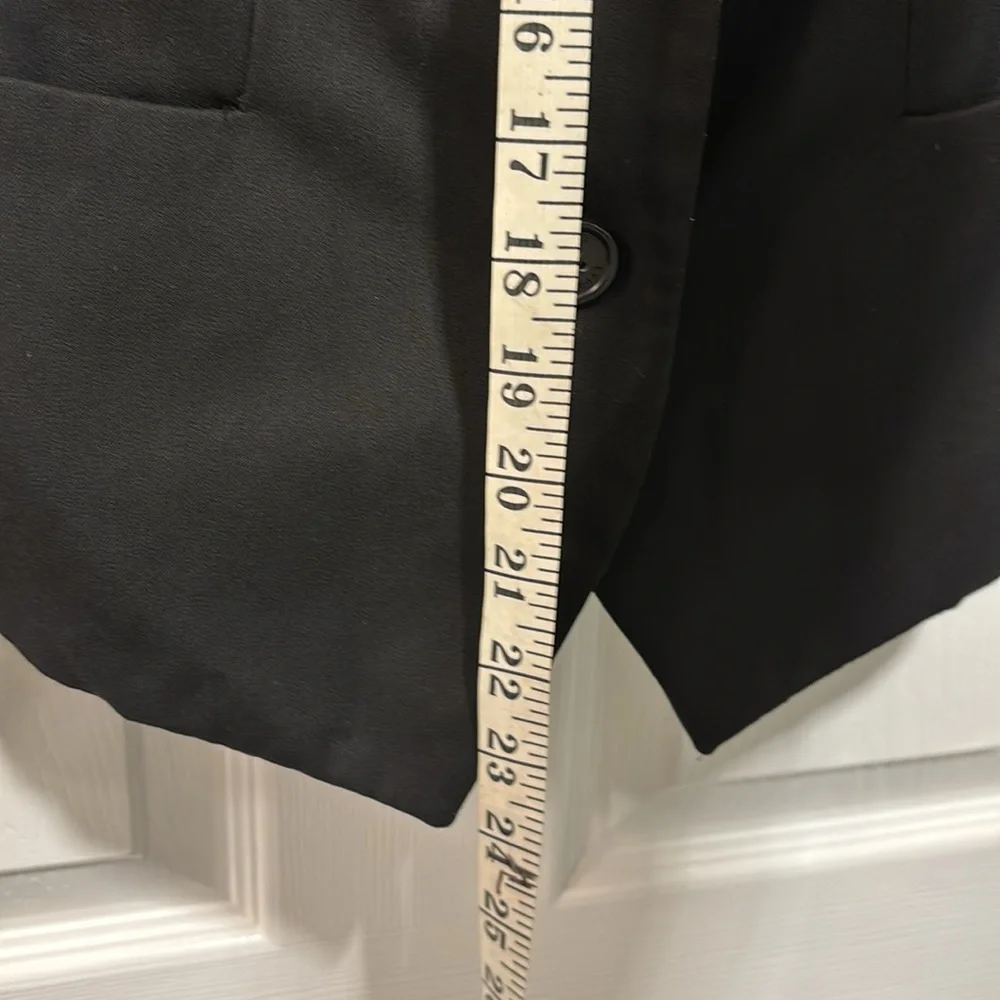Express Size 0 Express Cropped Blazer - Picture 7 of 9